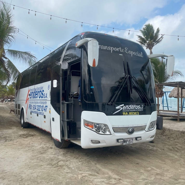 Bus-en-Coveñas